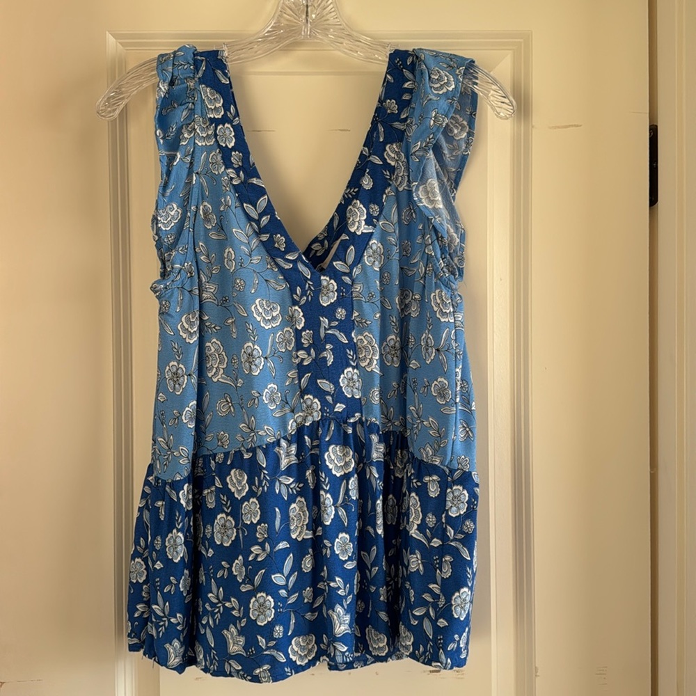 EUC LOFT top - medium